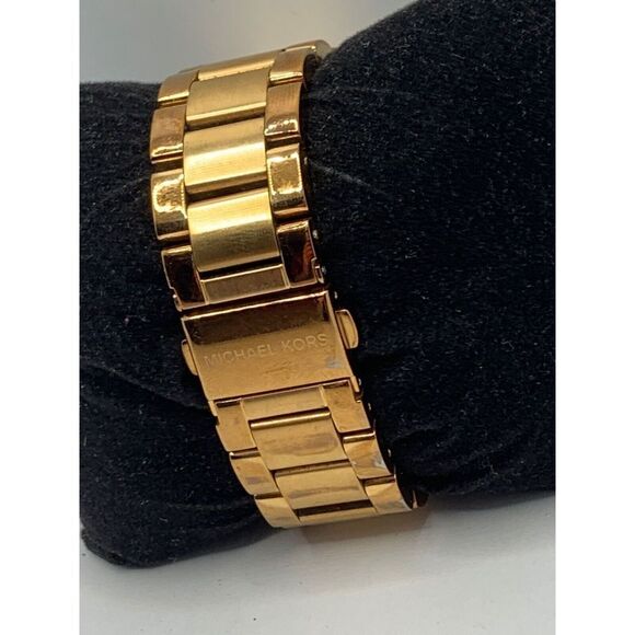 Michael Kors MK5263 Women's Gold Stainless Steel Analog Dial Quartz Watch JD236 - Picture 5 of 11